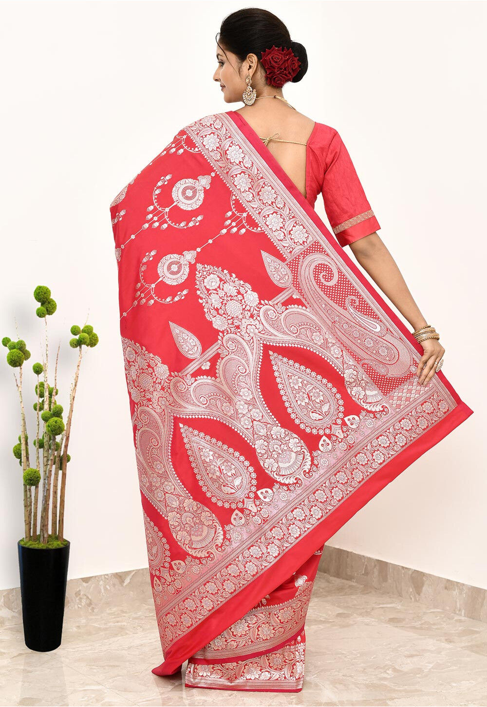 Red Art Silk Handwoven Banaras Saree