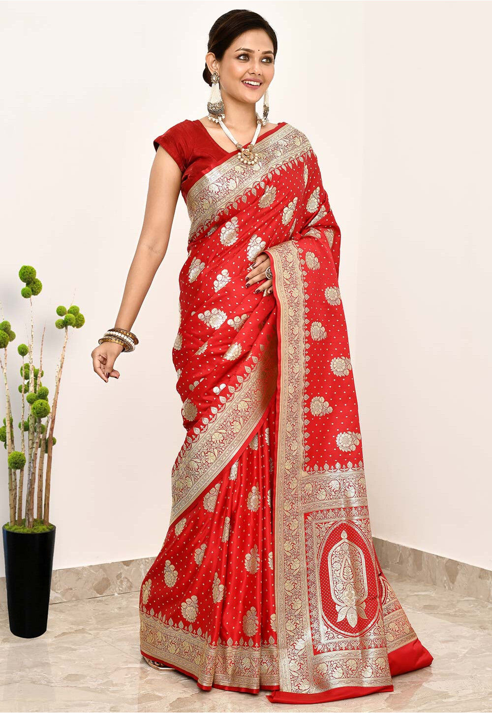 Red Art Silk Handwoven Banaras Saree