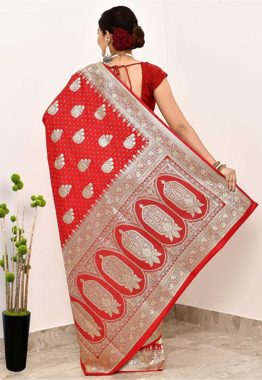 Red Art Silk Handwoven Banaras Saree