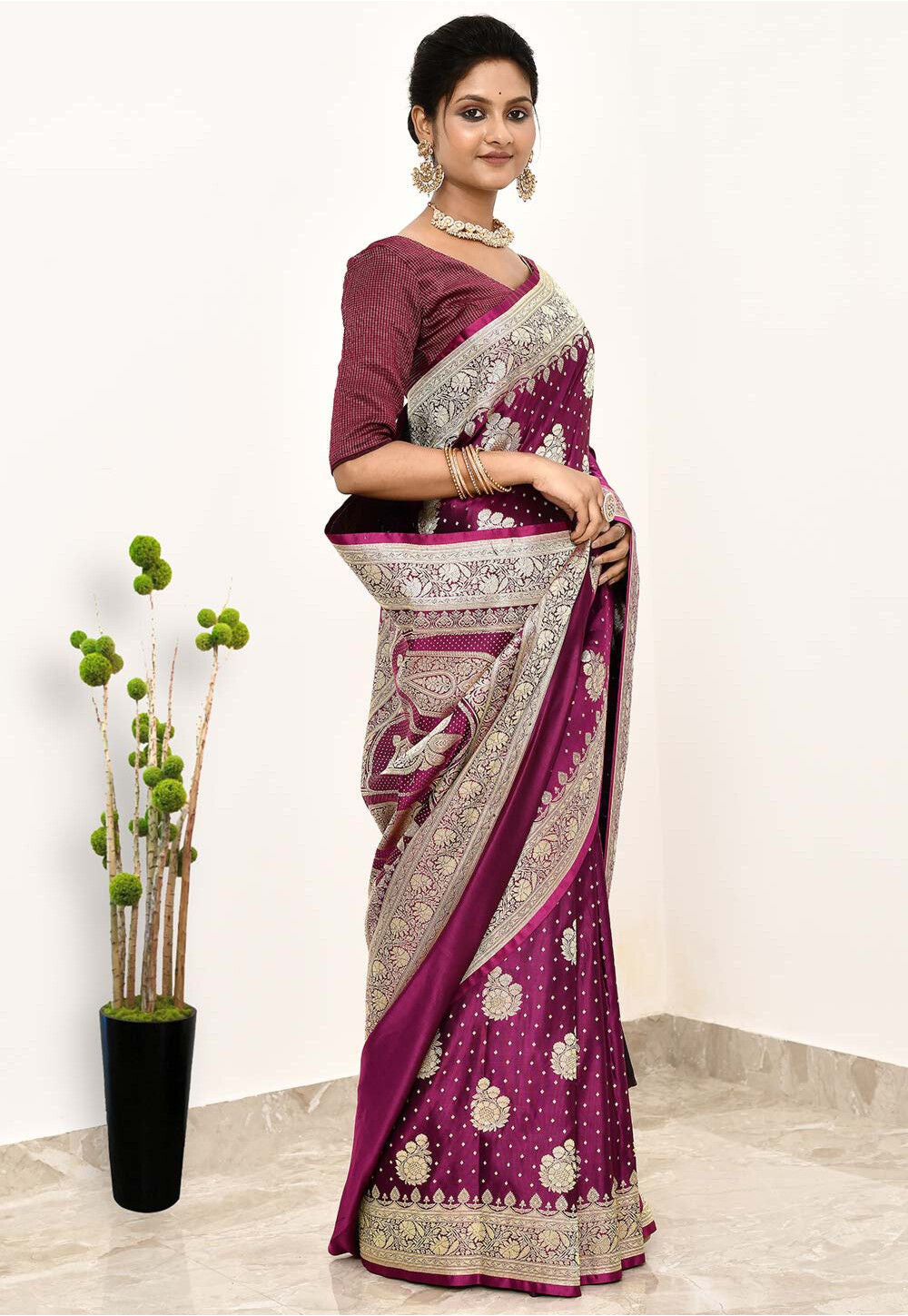 Wine Art Silk Handwoven Banaras Saree